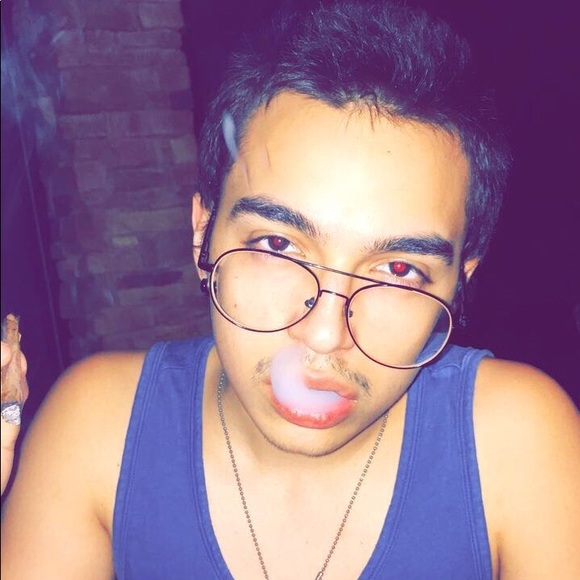 Profile Picture of Kyle Miranda (@kyle_miranda) on Poshmark
