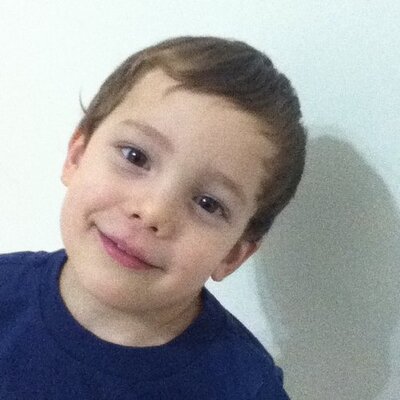 Profile Picture of Ralph Leo (@ralphaleo) on Twitter