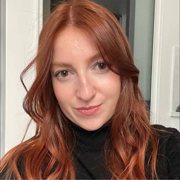 Profile Picture of Margaux Gressard (@m_gressard) on Poshmark