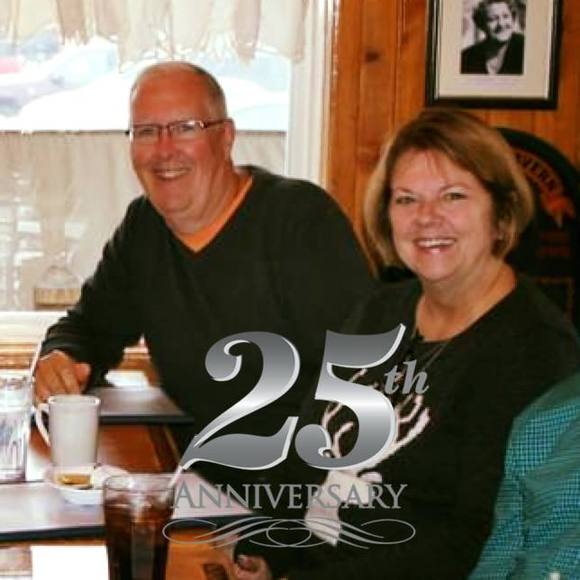 Profile Picture of Kimberly Booher (@kbboo2) on Poshmark