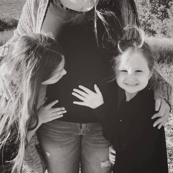 Profile Picture of Jenna Carlton (@hotpepper_7) on Poshmark