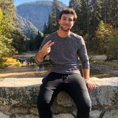 Profile Picture of Jon Ostroff (@jostroff04) on Twitter