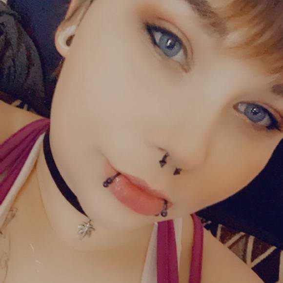 Profile Picture of Cheryl Smice (@smicecheryl1) on Poshmark