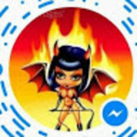 Profile Picture of Guylaine Desbiens (@azamurd73) on Poshmark