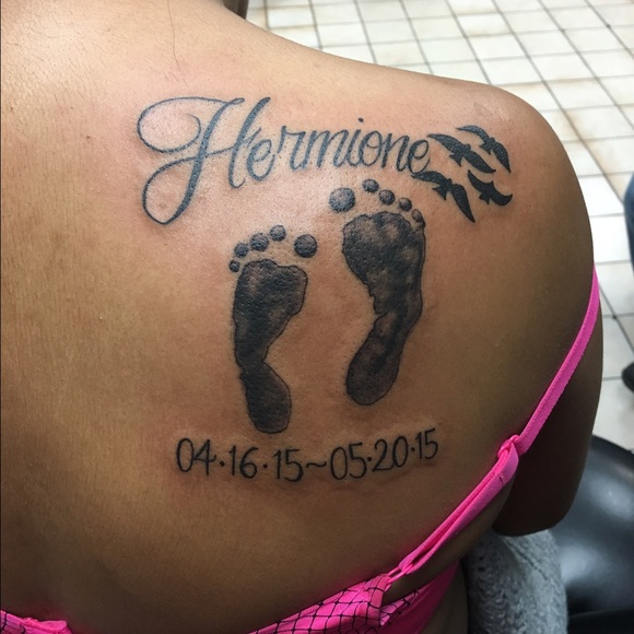 Profile Picture of Wendy Ogando (@ogando) on Poshmark