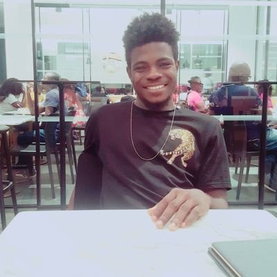 Profile Picture of Jeff Quentin (@JeffQuentin1) on Twitter