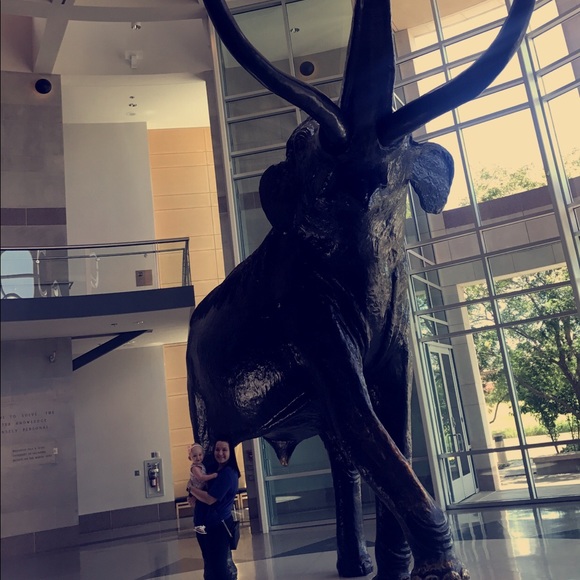 Stephanie Koscinski - Poshmark Profile Picture of Stephanie Koscinski (@stef_kos) on Poshmark