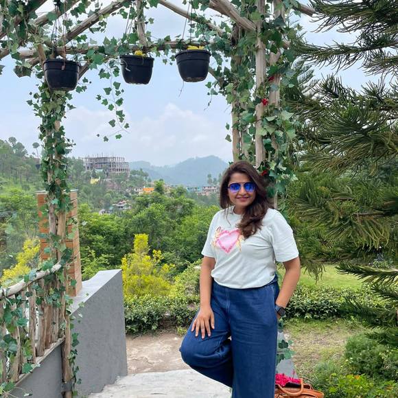 Profile Picture of Ruchee Mittal (@amanruchi) on Poshmark