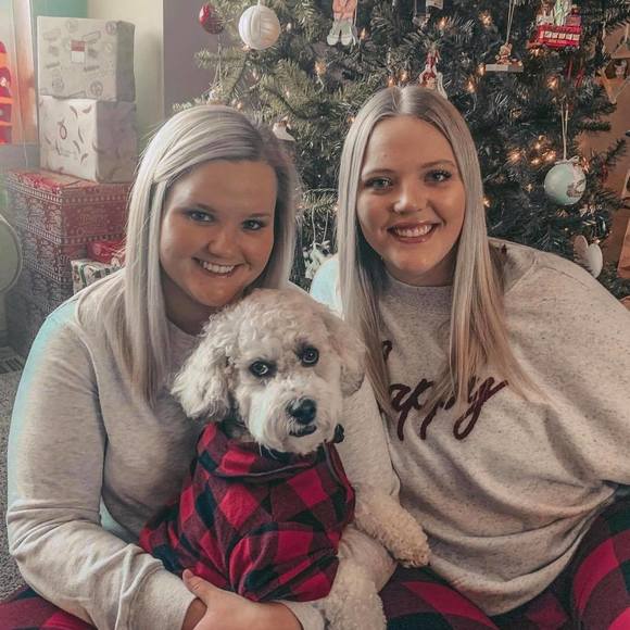 Profile Picture of Jessica Turek (@jessicaturek7) on Poshmark