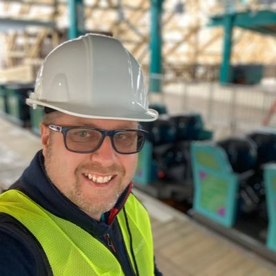 Profile Picture of Ray Osburn (@rollercoastinRO) on Twitter