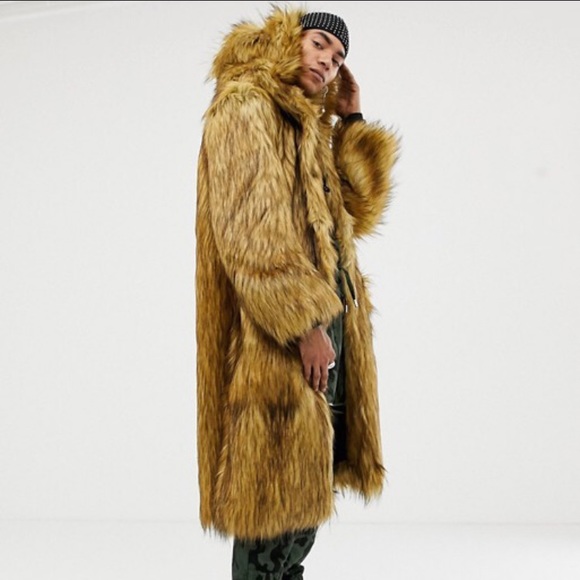 Profile Picture of Tommy Blennerhassett (@tblennerhassett) on Poshmark