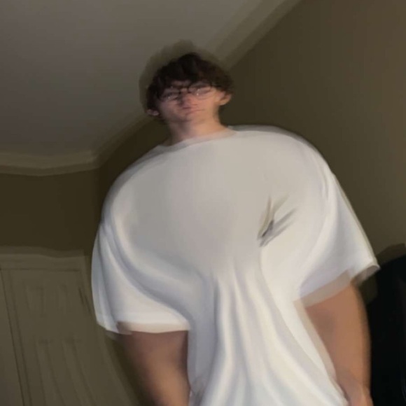 Profile Picture of Westin Sledge (@westinsledge) on Poshmark