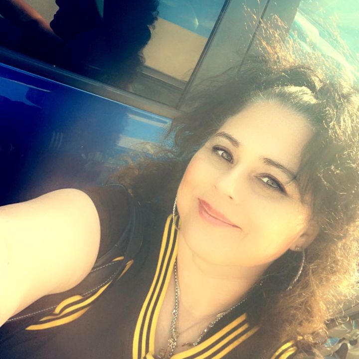 Profile Picture of Ann Vaneff (@annvaneff) on Tiktok