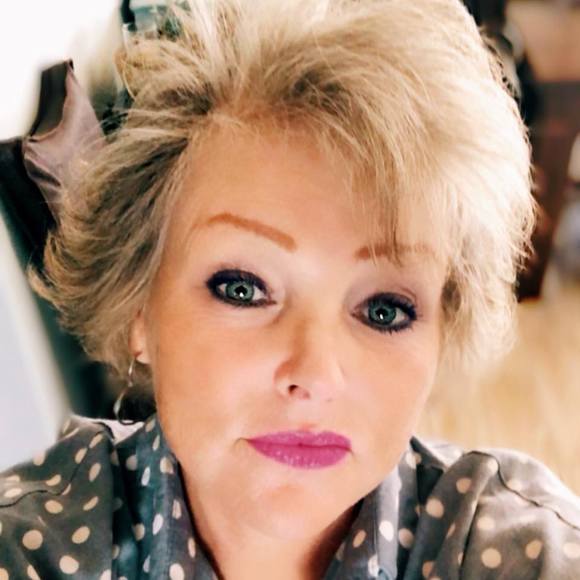 Profile Picture of Roberta-birdie Schnepp (@babirda) on Poshmark