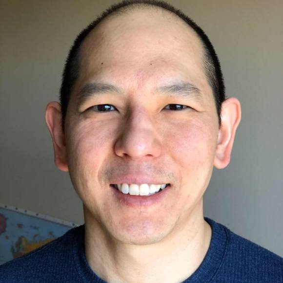 Profile Picture of David Chao (@davechao08) on Poshmark