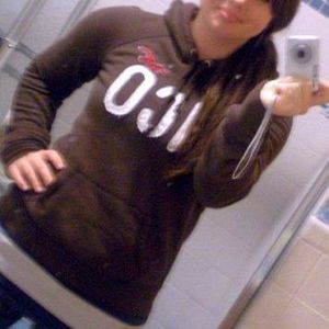 Profile Picture of Chandler Rogers (@fayrda_jane) on Myspace
