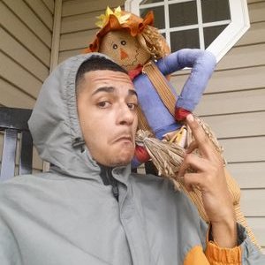 Profile Picture of Eric Capers (@glowstick_22) on Twitter
