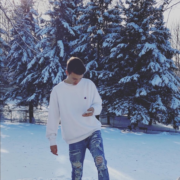 Profile Picture of Dawson Odegard (@dawson_odegard) on Poshmark