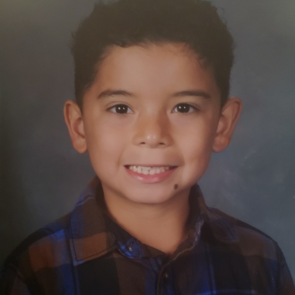 Profile Picture of Perla Prillwitz (@pprillwitz) on Poshmark