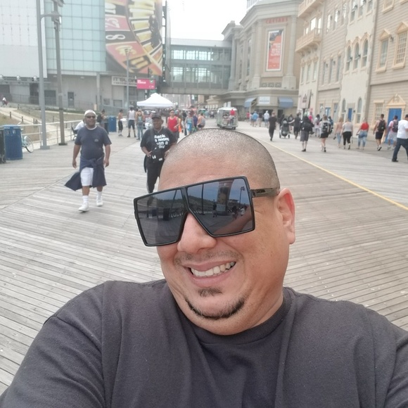 Profile Picture of Omar Osorio (@omarosorio76) on Poshmark