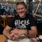 Profile Picture of Chris Tomlin (@Chris-Tomlin) on Facebook