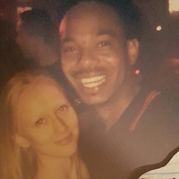 Profile Picture of Melissa Colie (@melissacolie) on Poshmark