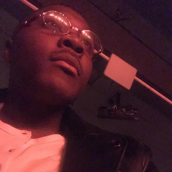 Profile Picture of Darin Stewart jr (@dmelo22) on Poshmark