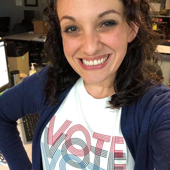 Profile Picture of Katie Turkelson (@katie_turkelson) on Poshmark