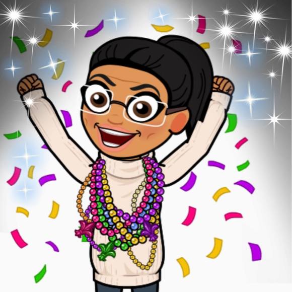 Profile Picture of Carrie Reid (@carrie_reid) on Poshmark