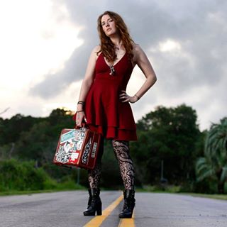 Profile Picture of Kenzie Mackenzie (@kamikenzie) on Facebook