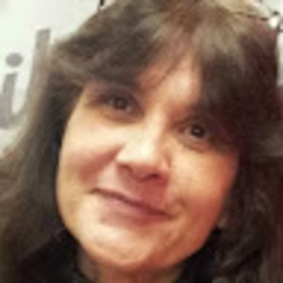 Profile Picture of Katherine Leardi (@kaleardi2016) on Poshmark