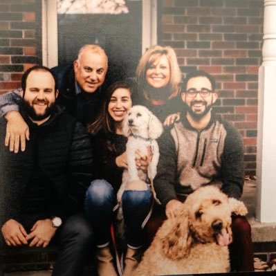 Profile Picture of Mike Reggio (@papareg24) on Twitter