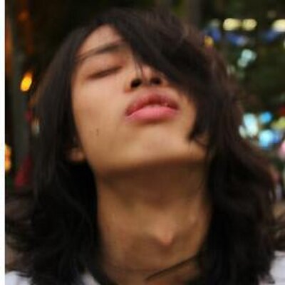 Profile Picture of Joshua AL (@JoHGazzeRock) on Twitter
