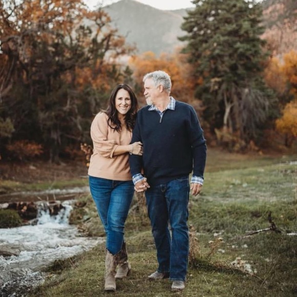 Profile Picture of Aleasha Macbay (@ammacbay) on Poshmark