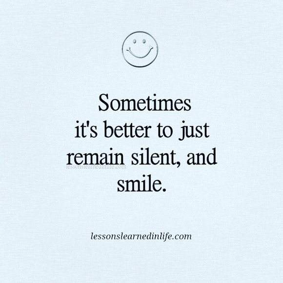 Profile Picture of Sonia Webb (@sowebb) on Poshmark