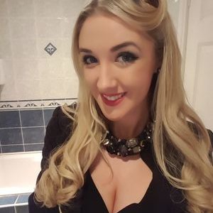 Profile Picture of Joanne Finnegan (@jofinn85) on Twitter