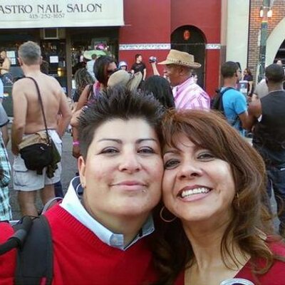 Profile Picture of Elizabeth Escalante (@escalante30) on Twitter