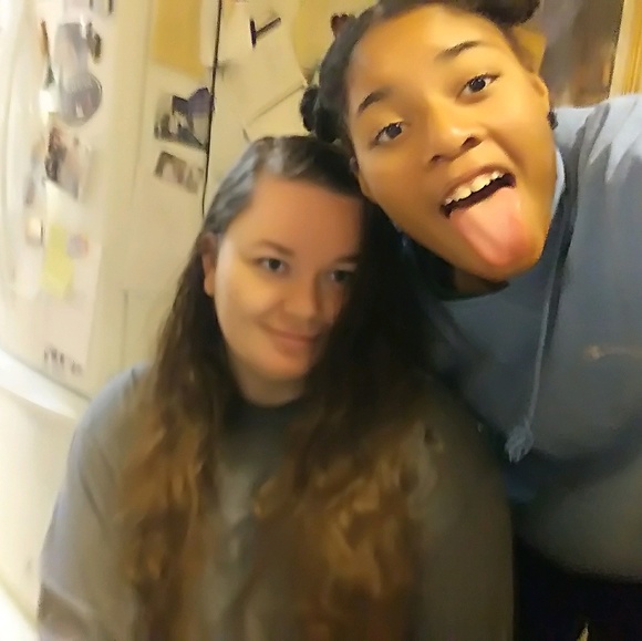 Profile Picture of Toiresa Thomas (@mijatori) on Poshmark