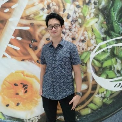 Profile Picture of Michael (@MickeyLops) on Twitter