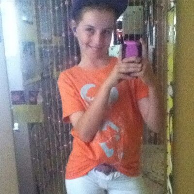 Profile Picture of Lara Dawn (@StrachanDawn) on Twitter