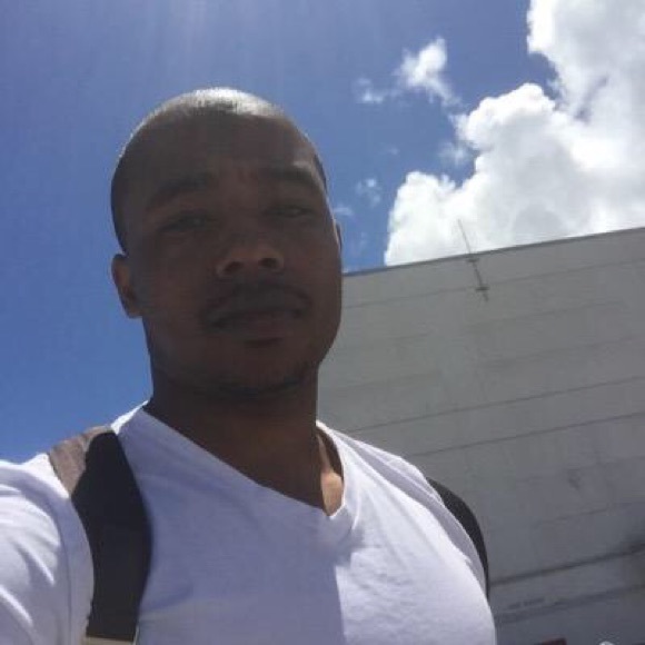 Profile Picture of Joseph Harrison (@jfactor05) on Poshmark