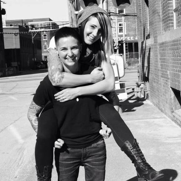 Profile Picture of Kelly Atzinger-love (@klove087) on Poshmark