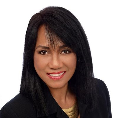 Profile Picture of Myrna Karlins (@woodlandhome) on Twitter