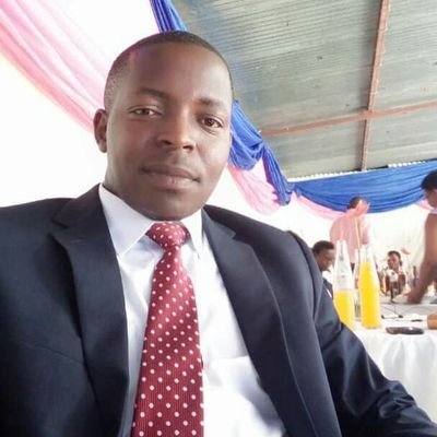 Profile Picture of Vyizigiro Siméon (@VyizigiroSimeon) on Twitter