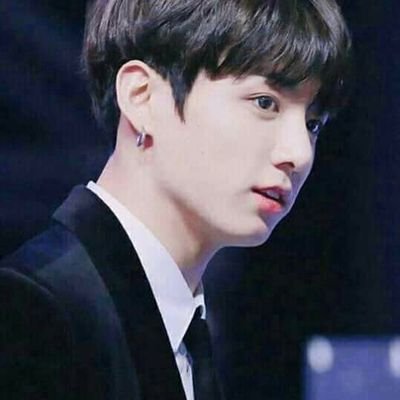 Profile Picture of Phụng Trâm (@phngtrm01309041) on Twitter