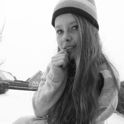 Profile Picture of Amber Schulte (@AmberMusicOffic) on Twitter