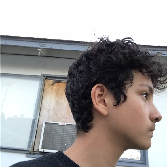 Profile Picture of Christopher Campos (@airfone) on Poshmark