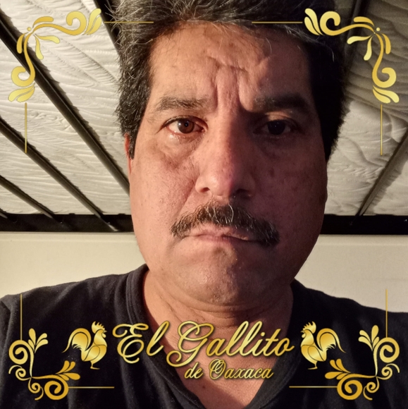 Profile Picture of Felipe Guzman (@felipeguzman) on Poshmark