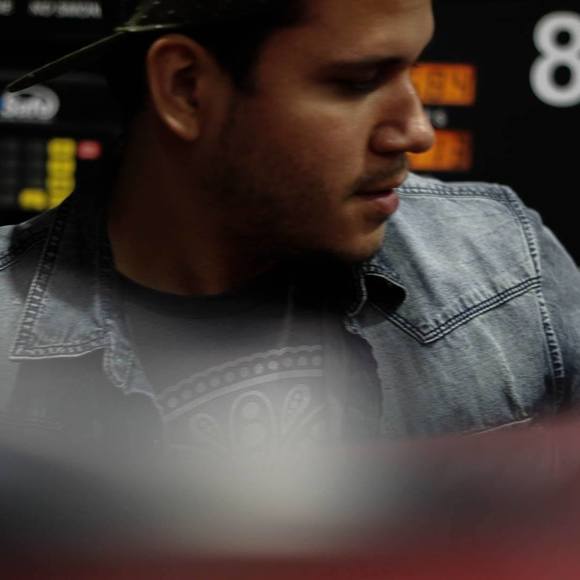 Profile Picture of Carlos Varas (@cvaras) on Poshmark