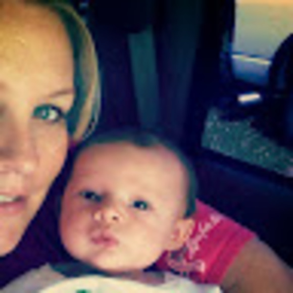 Profile Picture of Bethany Rhudy (@bethanyrhudy) on Poshmark